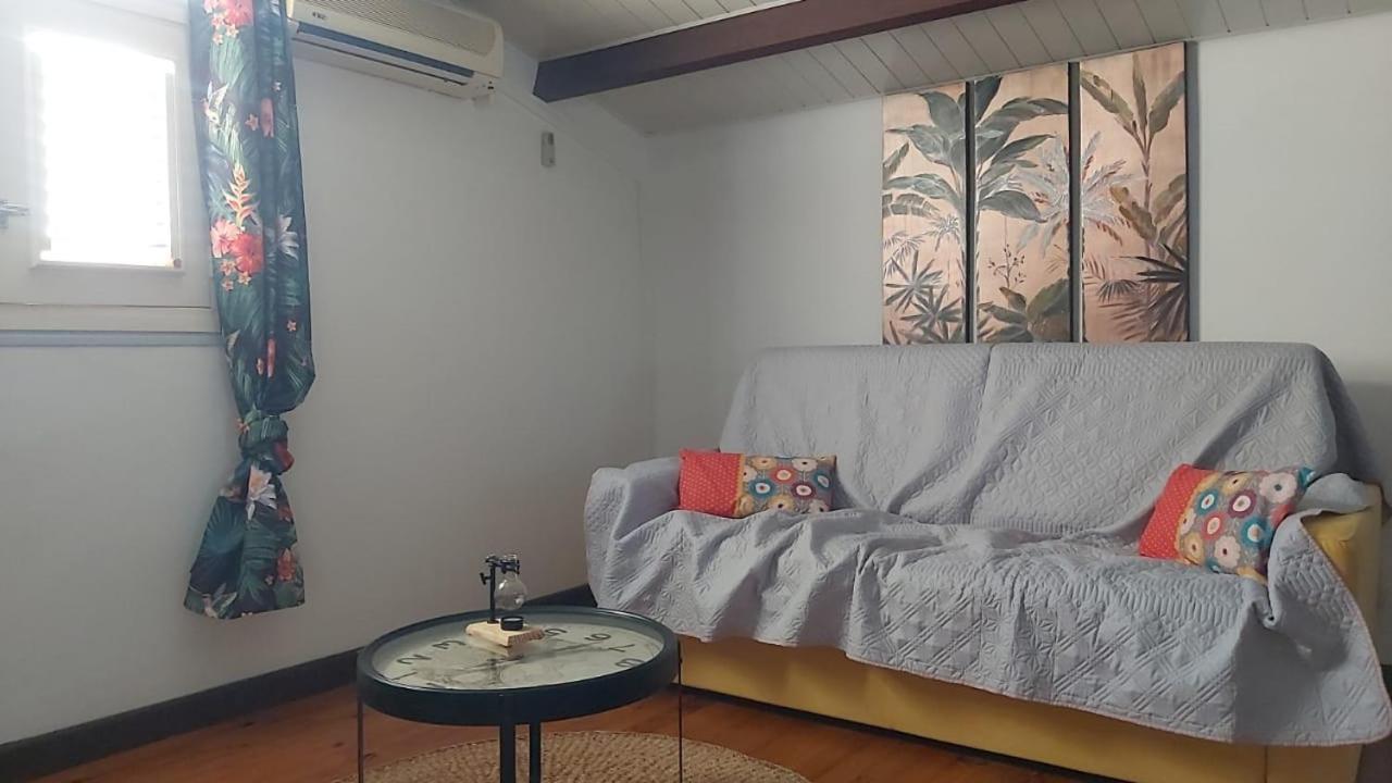 Chambre D'Hote Et Loft Dans Maison De Charme Piscine A Debordement La Villa Gialla Schoelcher Buitenkant foto
