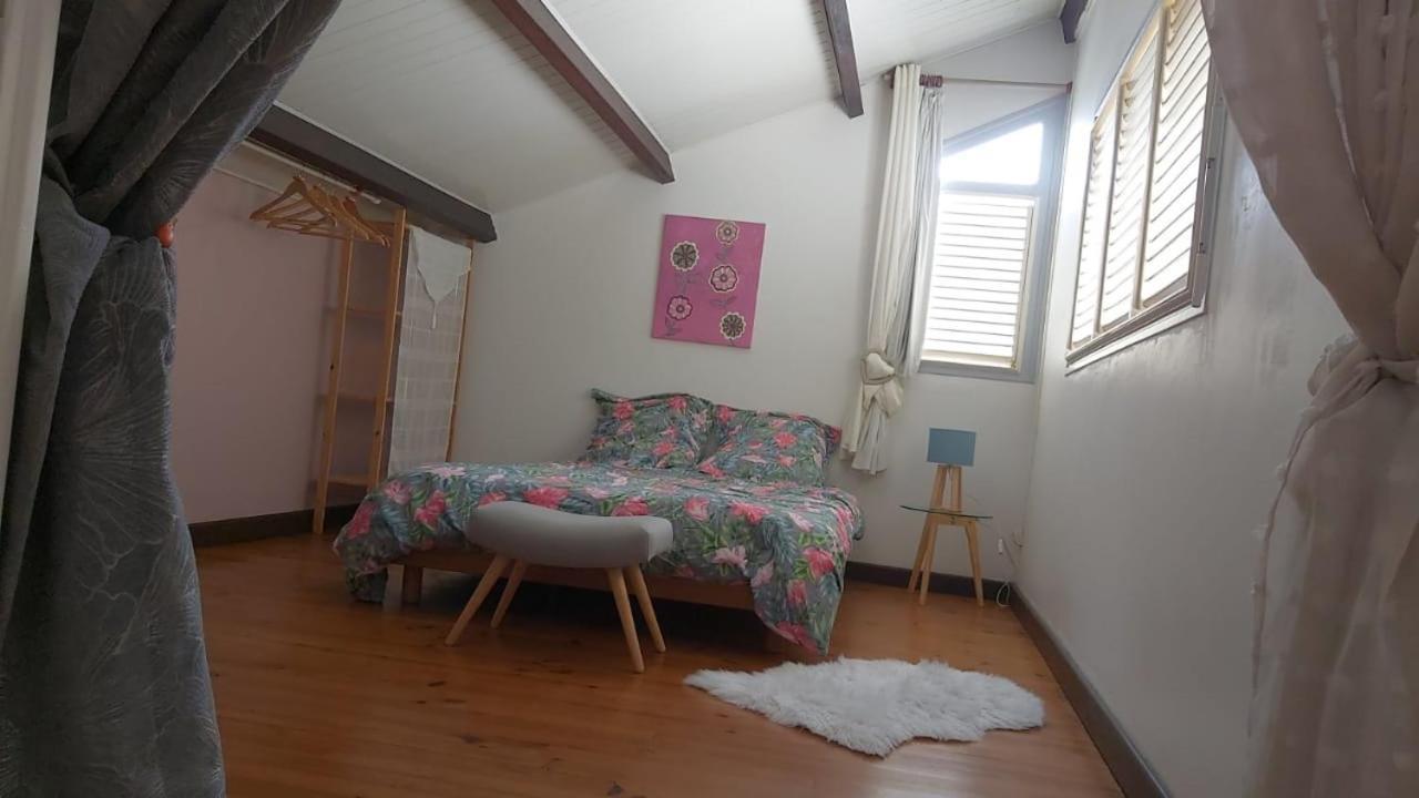Chambre D'Hote Et Loft Dans Maison De Charme Piscine A Debordement La Villa Gialla Schoelcher Buitenkant foto